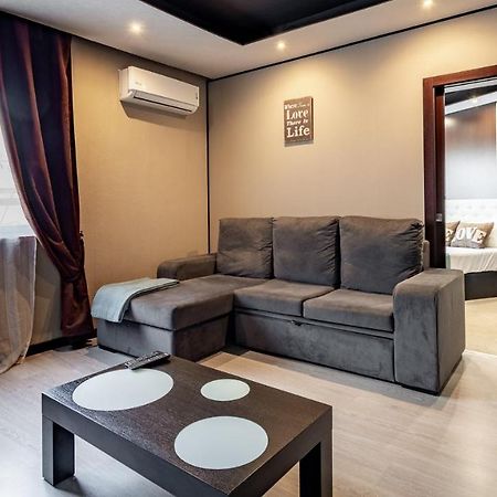 Charming 1 Bedroom Apartment In Portimao By Lovelystay Esterno foto